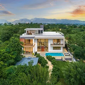 Ama & Trails Nilaya Amaltaas Villa, Udaipur