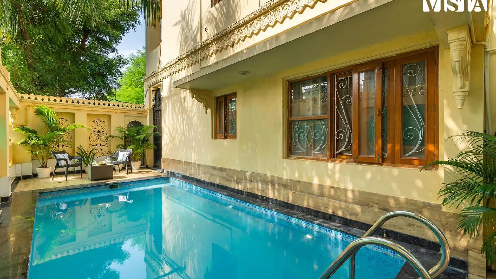 Udaikot By Stayvista: Heritage Hill-View Villa with Terrace & Games Udaipur