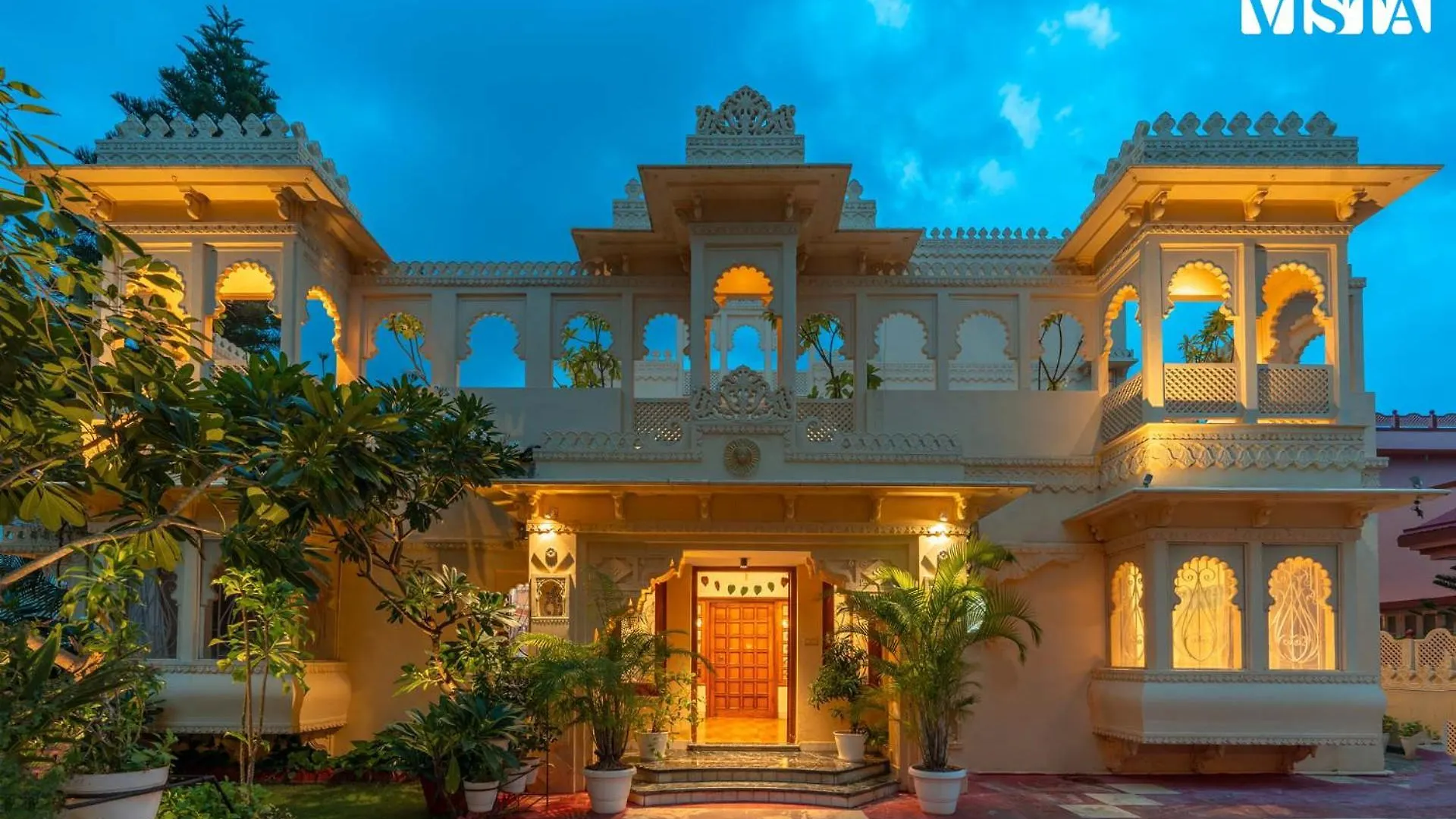 Udaikot By Stayvista: Heritage Hill-View Villa with Terrace & Games Udaipur